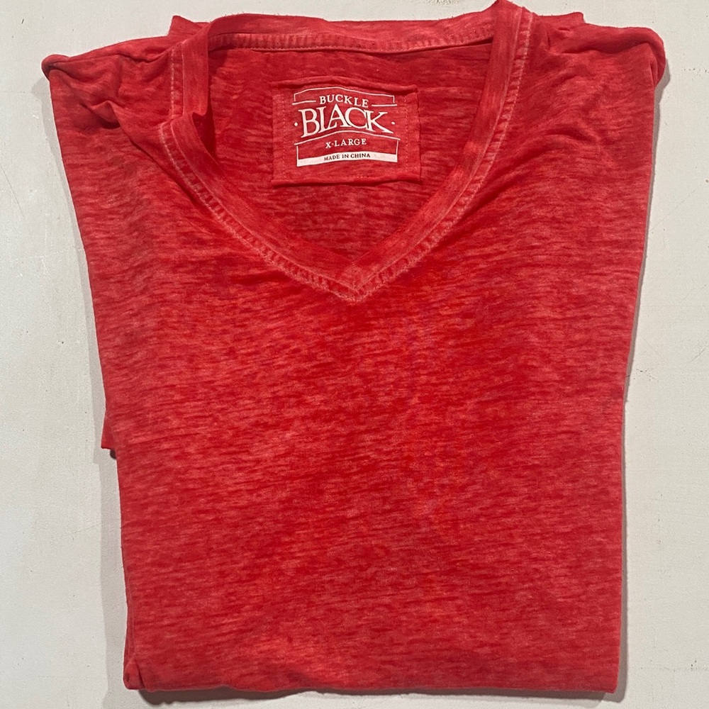 Buckle Red Short Sleeve Tee
